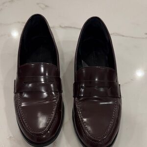 Banana Republic Deep Oxblood  Leather Loafers 7 M